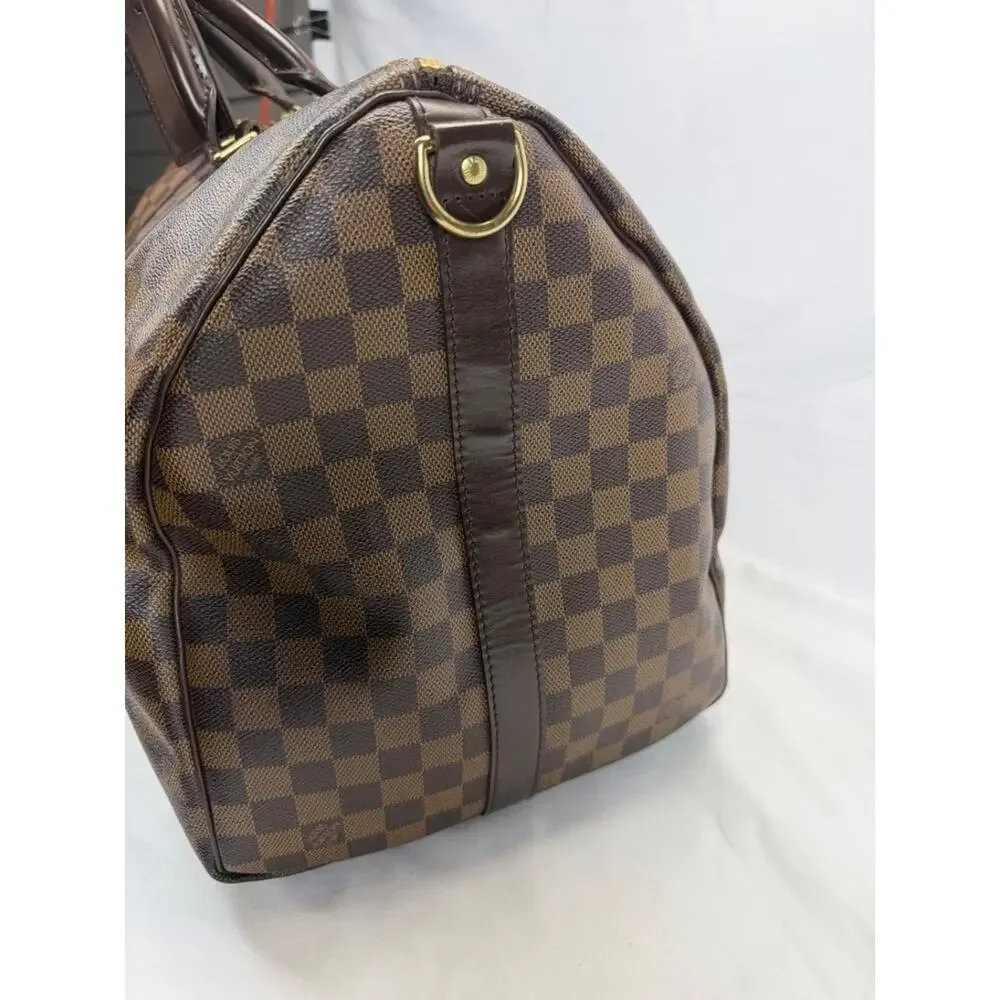 Louis Vuitton please see